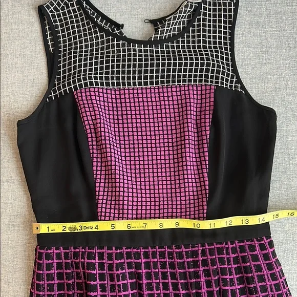 Halogen Grid Pattern Dress - Picture 12 of 12